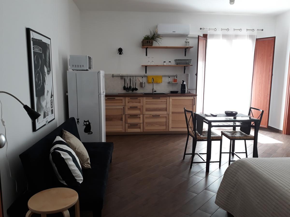 Pirtuso Del Porto Apartment Palermo Exterior foto